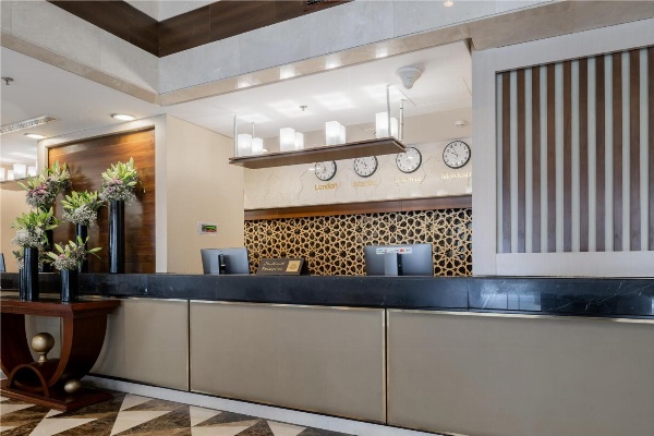 Al Aqeeq Madinah Hotel image 4