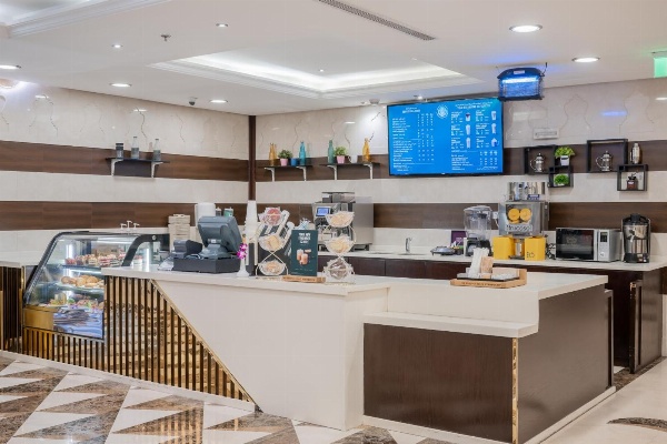 Al Aqeeq Madinah Hotel image 6